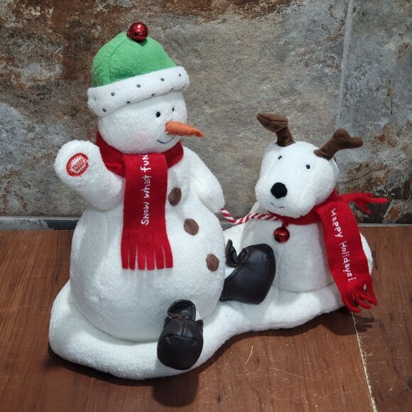 Hallmark Jingle Pals Plush Snowman Dog Musical Animated Sings Jingle Bells - Picture 12 of 13